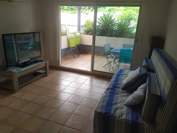 Charmant Appartement En Bord De Mer Avec Piscine Gourbeyre ภายนอก รูปภาพ